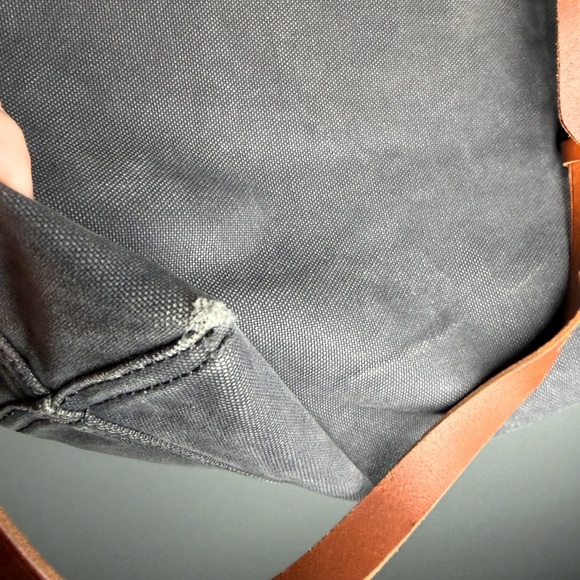 Madewell The Canvas Medium Transport Tote - Black Sea - Picture 6 of 13